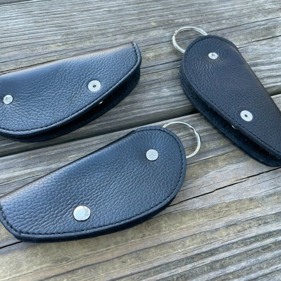 Handmade Keys Holder Black Genuine Leather Key Chains Leaf Shape Lot of 3 - Picture 2 of 12